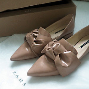 Brand New Zara flat shoes with bow details